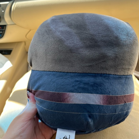 Edna Mode the Incredibles Disney Squishmallow 7” NWT - Picture 3 of 3